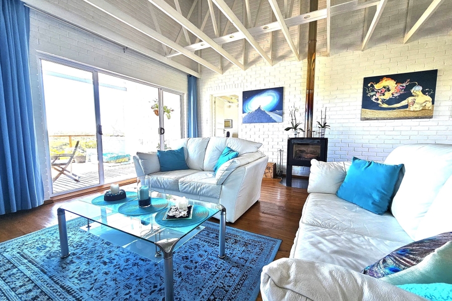 3 Bedroom Property for Sale in Paradise Beach Eastern Cape